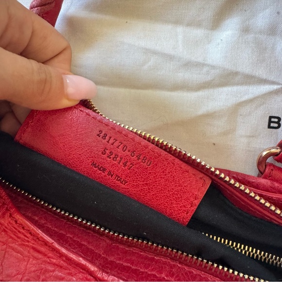 🔥 Authentic Balenciaga City Bag – Red 💼 - Picture 4 of 10
